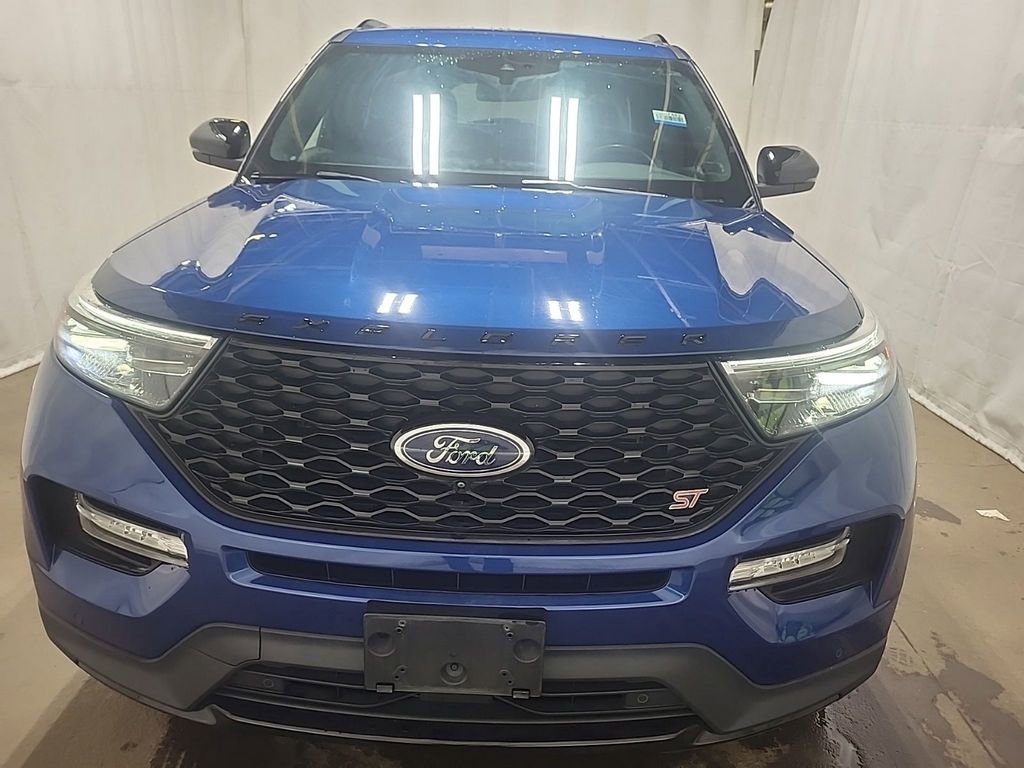 Used 2020 Ford Explorer ST w/ ST Street Pack AWD/4WD image 2