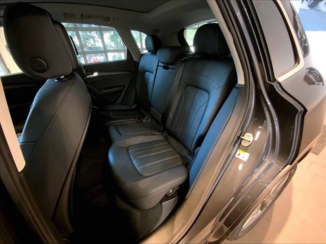 Certified 2023 Audi Q5 Premium w/ Convenience Package AWD/4WD image 23