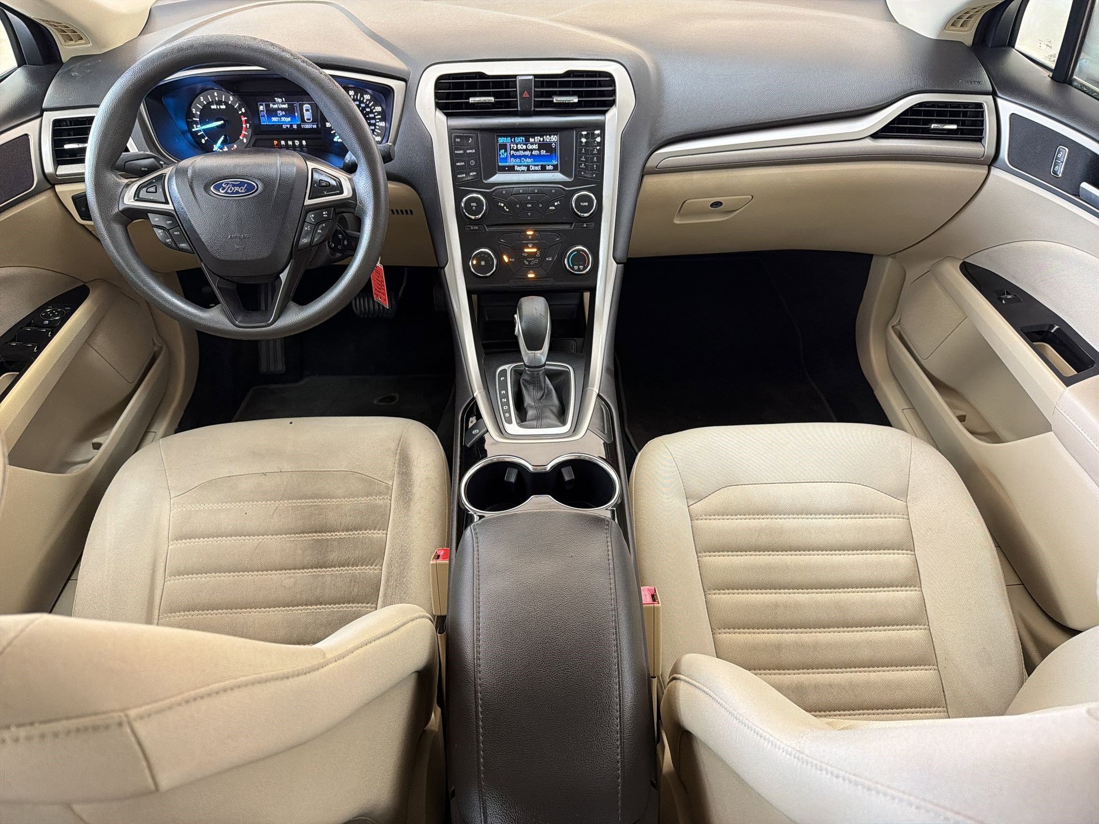 Used 2014 Ford Fusion SE image 16