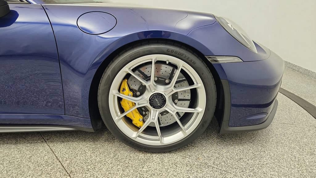 Used 2024 Porsche 911 GT3 RWD image 27
