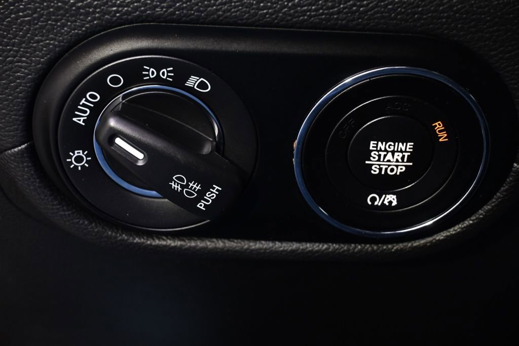 Used 2021 Maserati Levante GranSport image 29