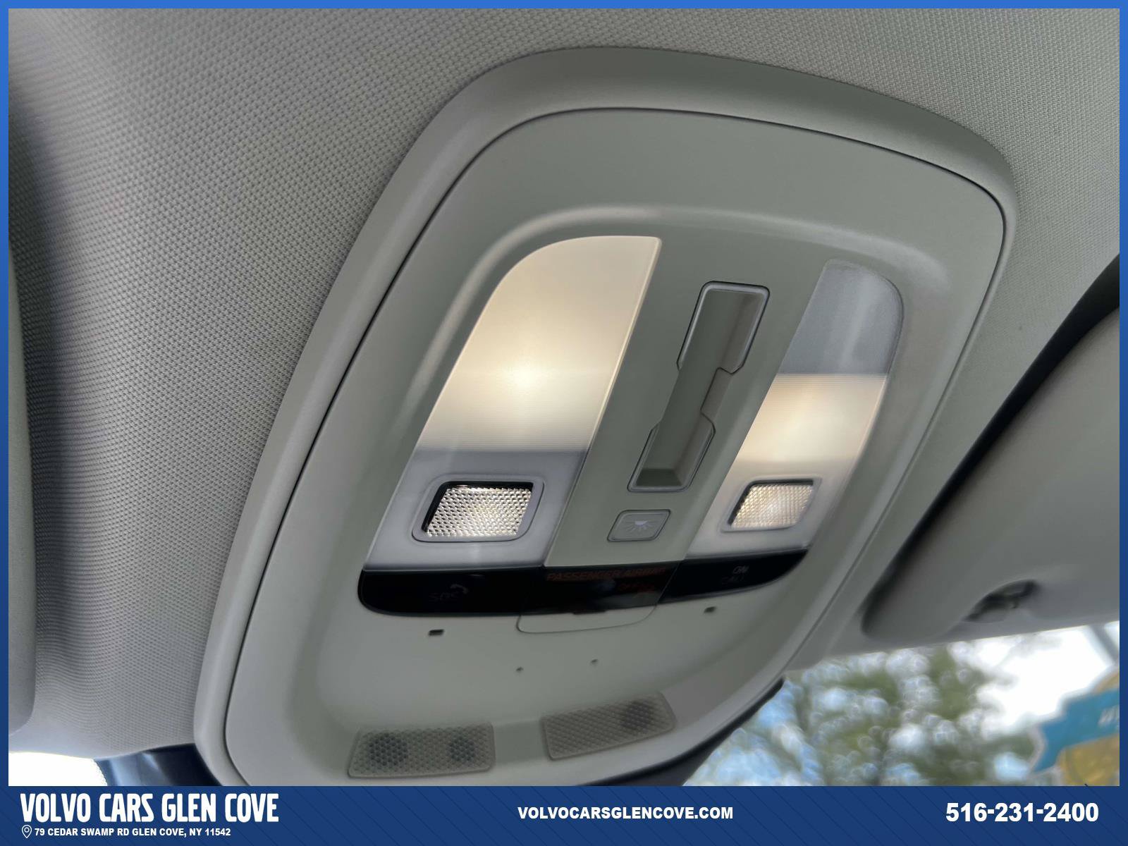 Used 2022 Volvo XC60 B5 Momentum w/ Climate Package AWD/4WD image 31