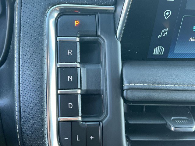 Used 2024 Chevrolet Tahoe Premier image 16