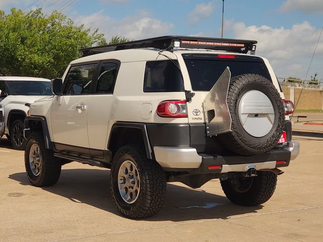 Used 2012 Toyota FJ Cruiser 4WD w/ Upgrade Pkg image 4