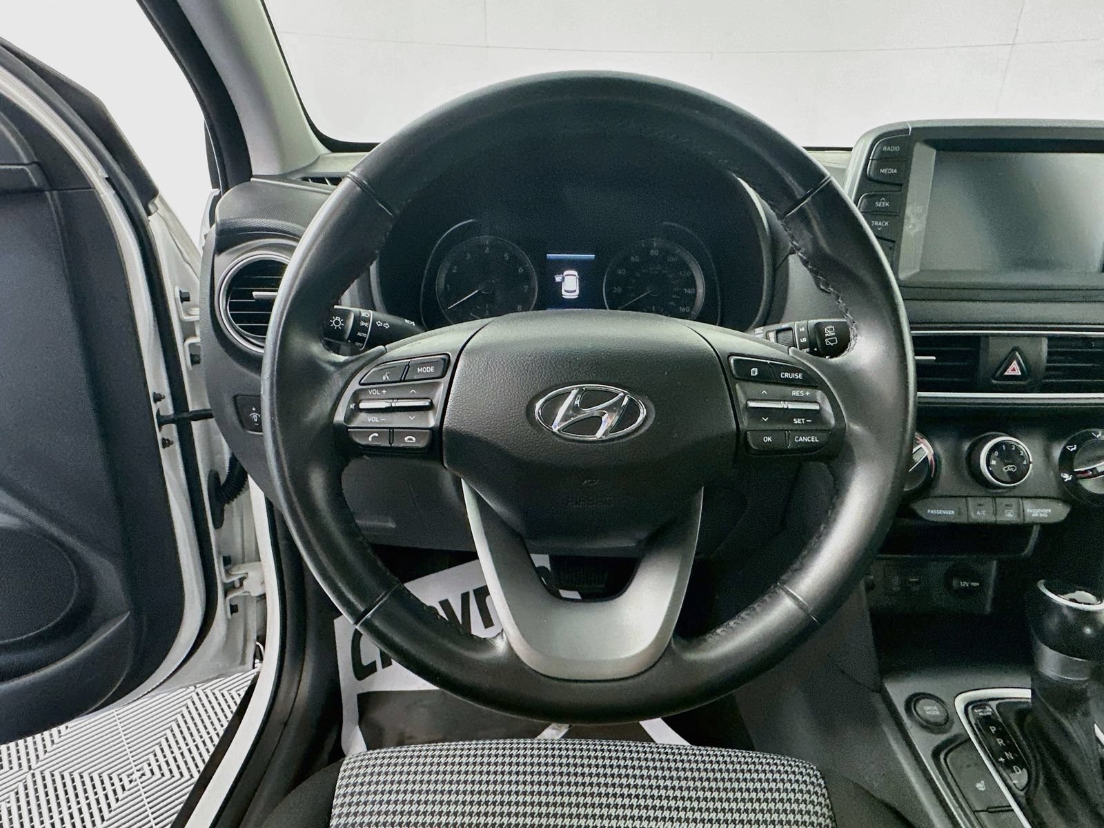 Used 2021 Hyundai Kona SEL FWD image 11