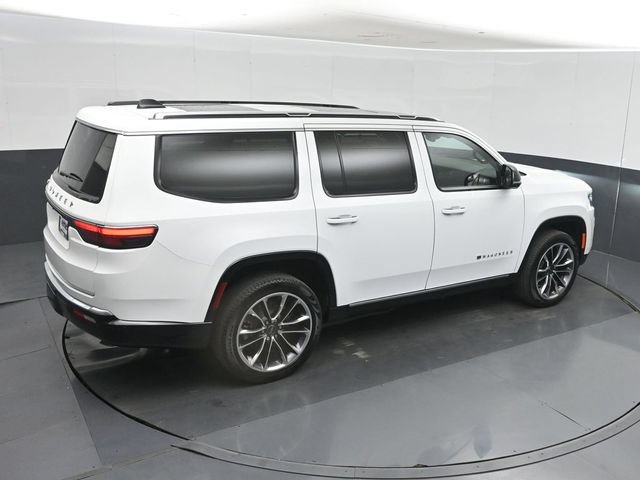 Used 2025 Jeep Wagoneer Series III w/ Premium Group I AWD/4WD image 42