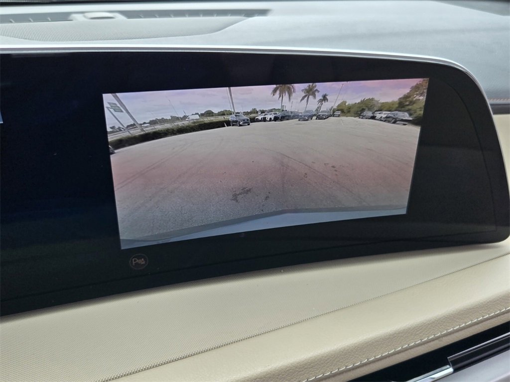 Used 2024 Cadillac XT4 Luxury w/ Cold Weather Package image 24