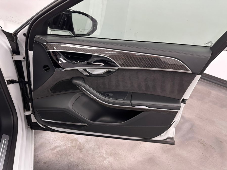 Used 2020 Audi S8 L w/ Full Leather Package image 46