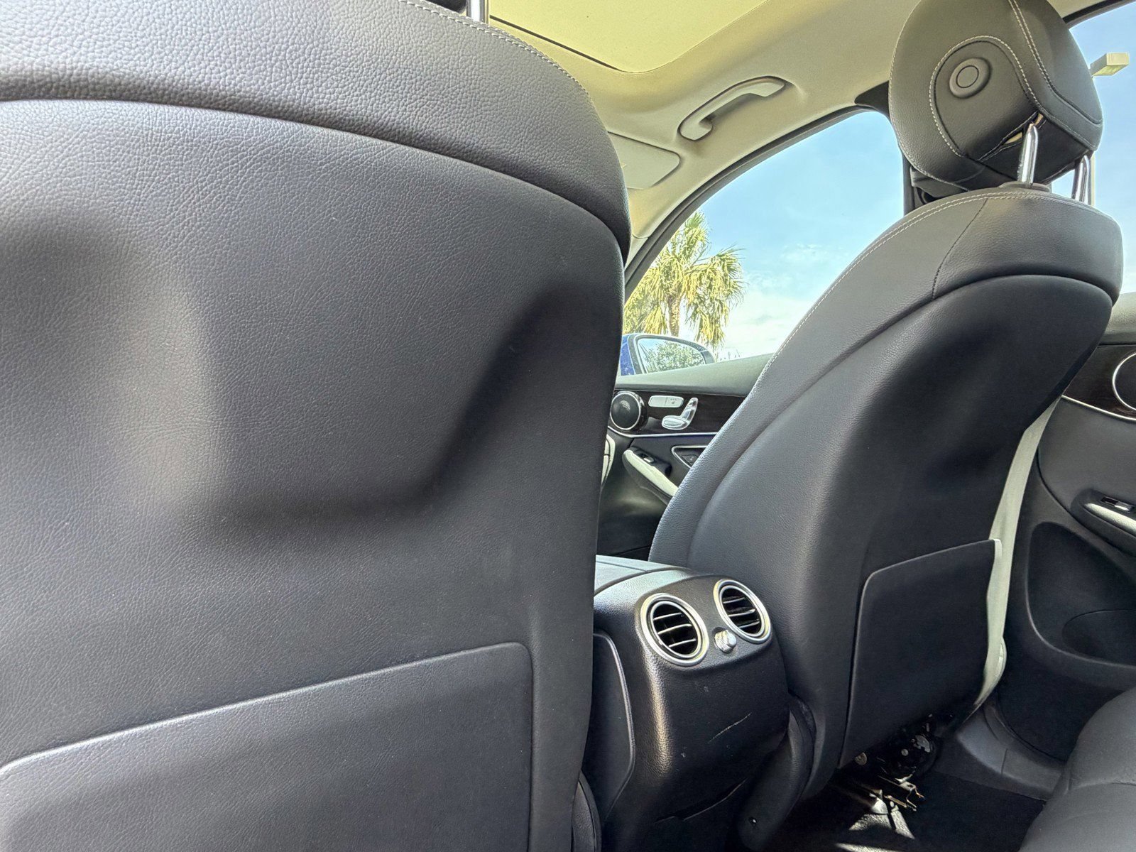 Used 2022 Mercedes-Benz GLC 300 4MATIC image 18