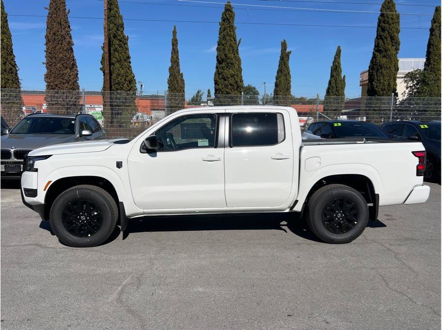 New 2026 Nissan Frontier SV w/ Tow Package AWD/4WD image 7