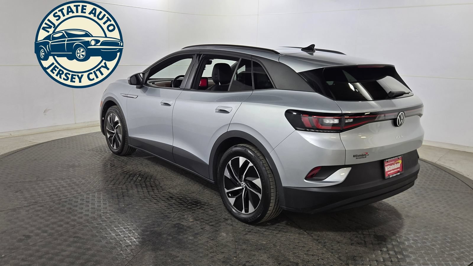 Used 2022 Volkswagen ID.4 Pro S RWD image 5