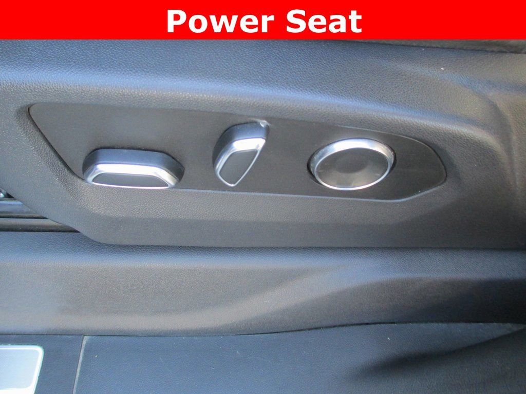 Used 2024 GMC Sierra 3500 Denali w/ Denali Reserve Package image 28