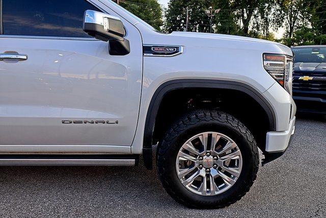 Used 2023 GMC Sierra 1500 Denali w/ Technology Package image 15