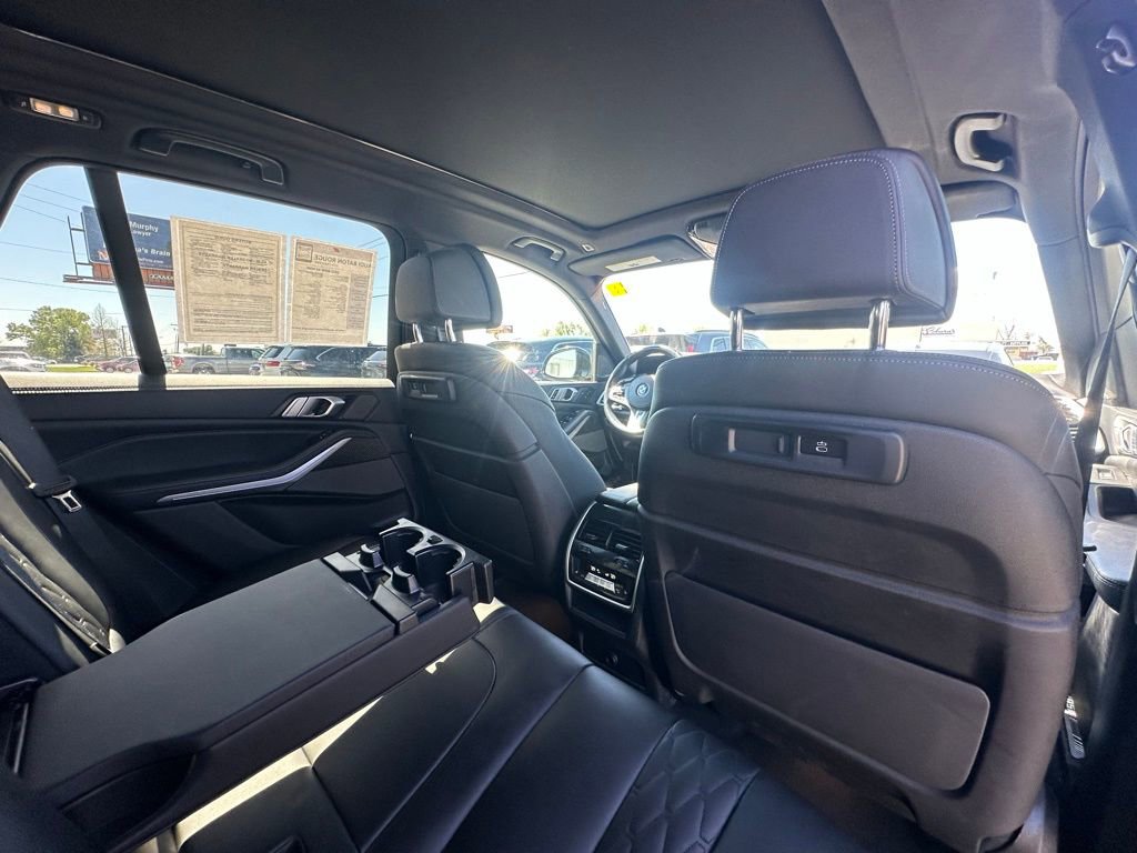 Used 2023 BMW X5 M50i w/ Climate Comfort Package image 31