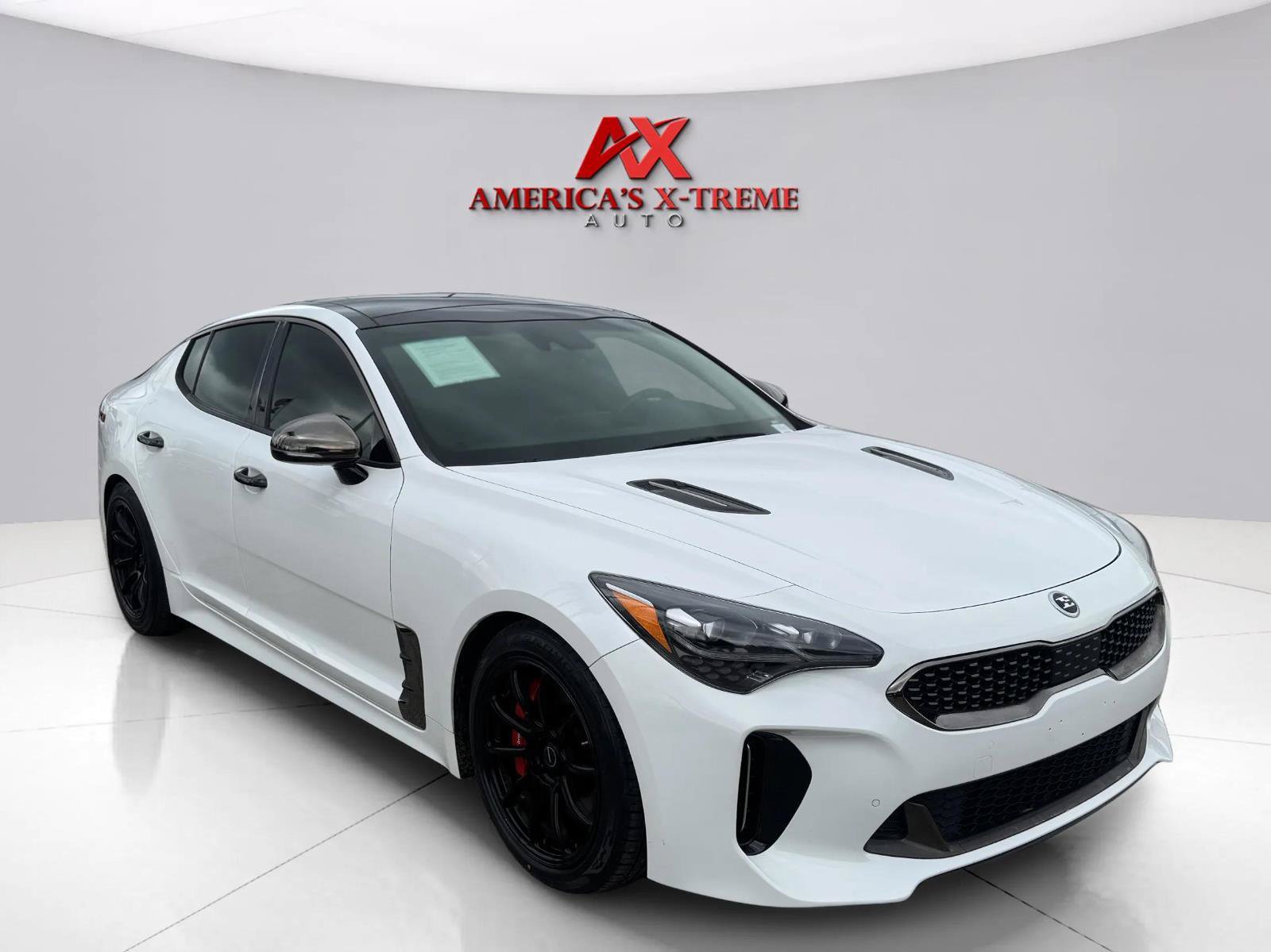 Used 2021 Kia Stinger GT1 RWD image 8