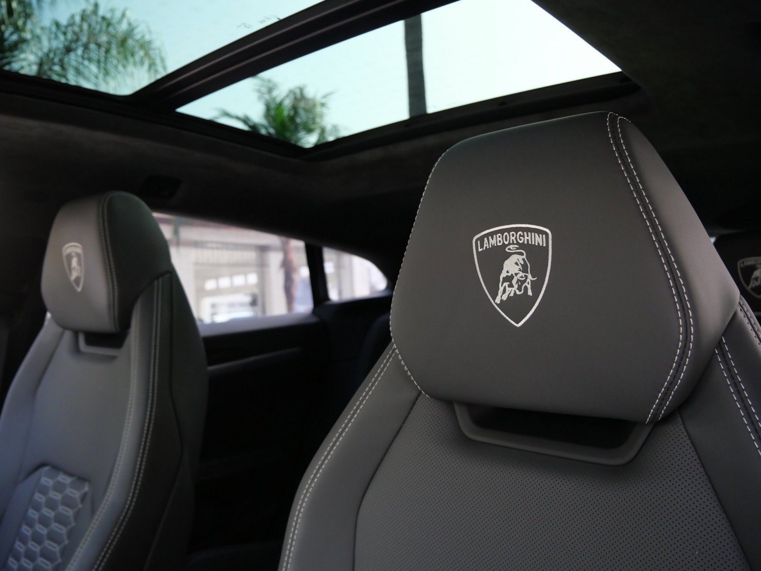 Used 2024 Lamborghini Urus S image 20