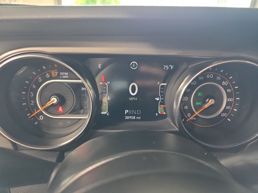 Used 2022 Jeep Wrangler Unlimited Sport AWD/4WD image 18