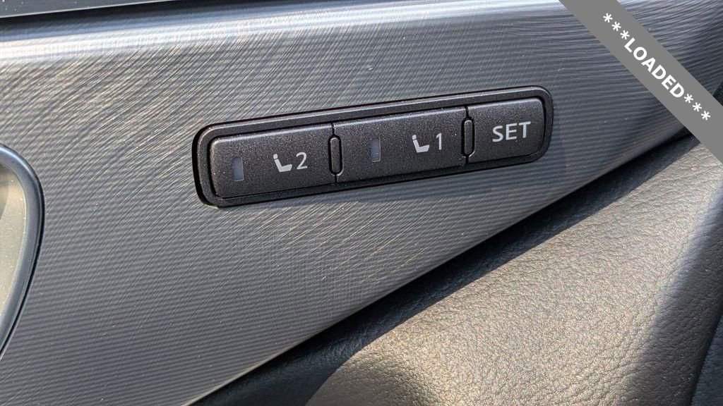 Used 2022 INFINITI Q60 3.0t Luxe w/ Essential Package image 19