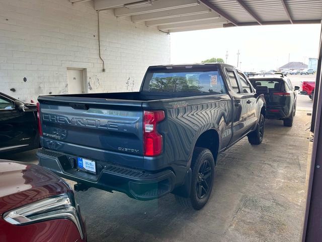 Used 2019 Chevrolet Silverado 1500 Custom Trail Boss w/ Custom Convenience Package image 2