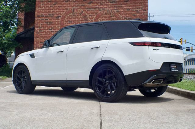 Used 2023 Land Rover Range Rover Sport SE AWD/4WD image 7