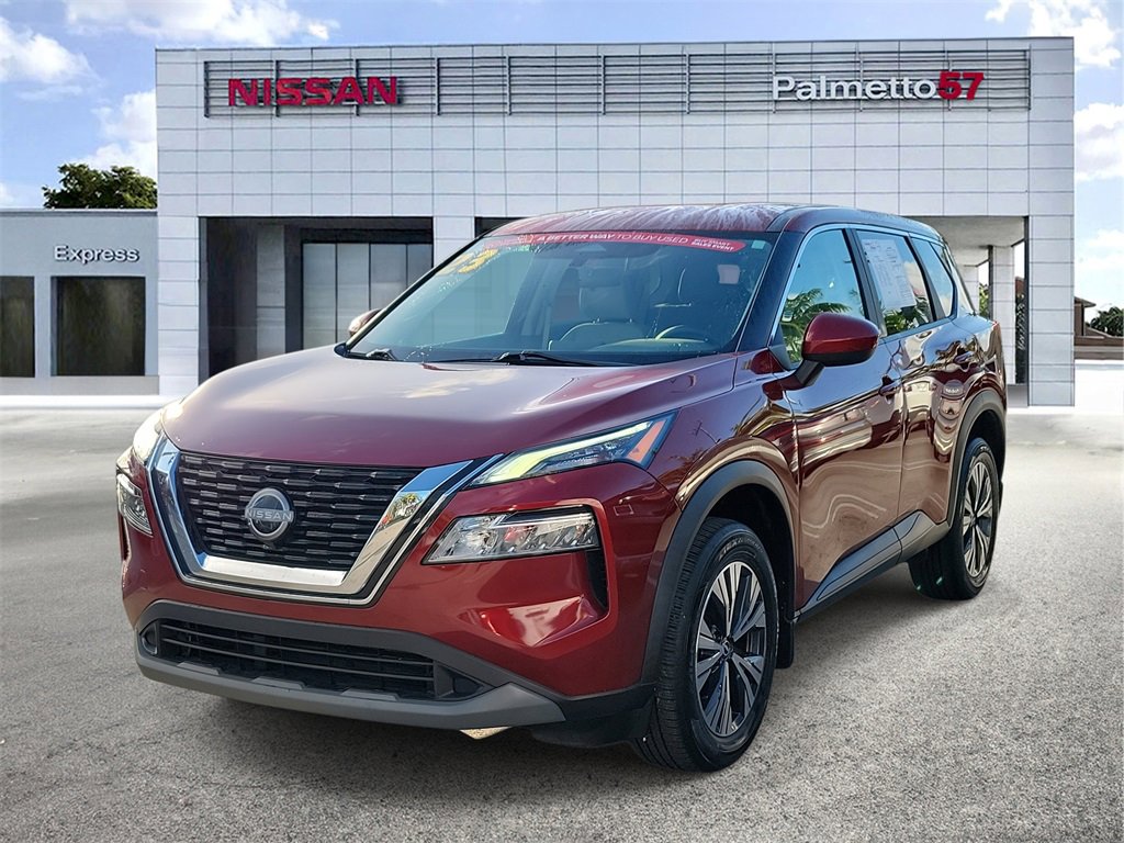 Certified 2023 Nissan Rogue SV image 3