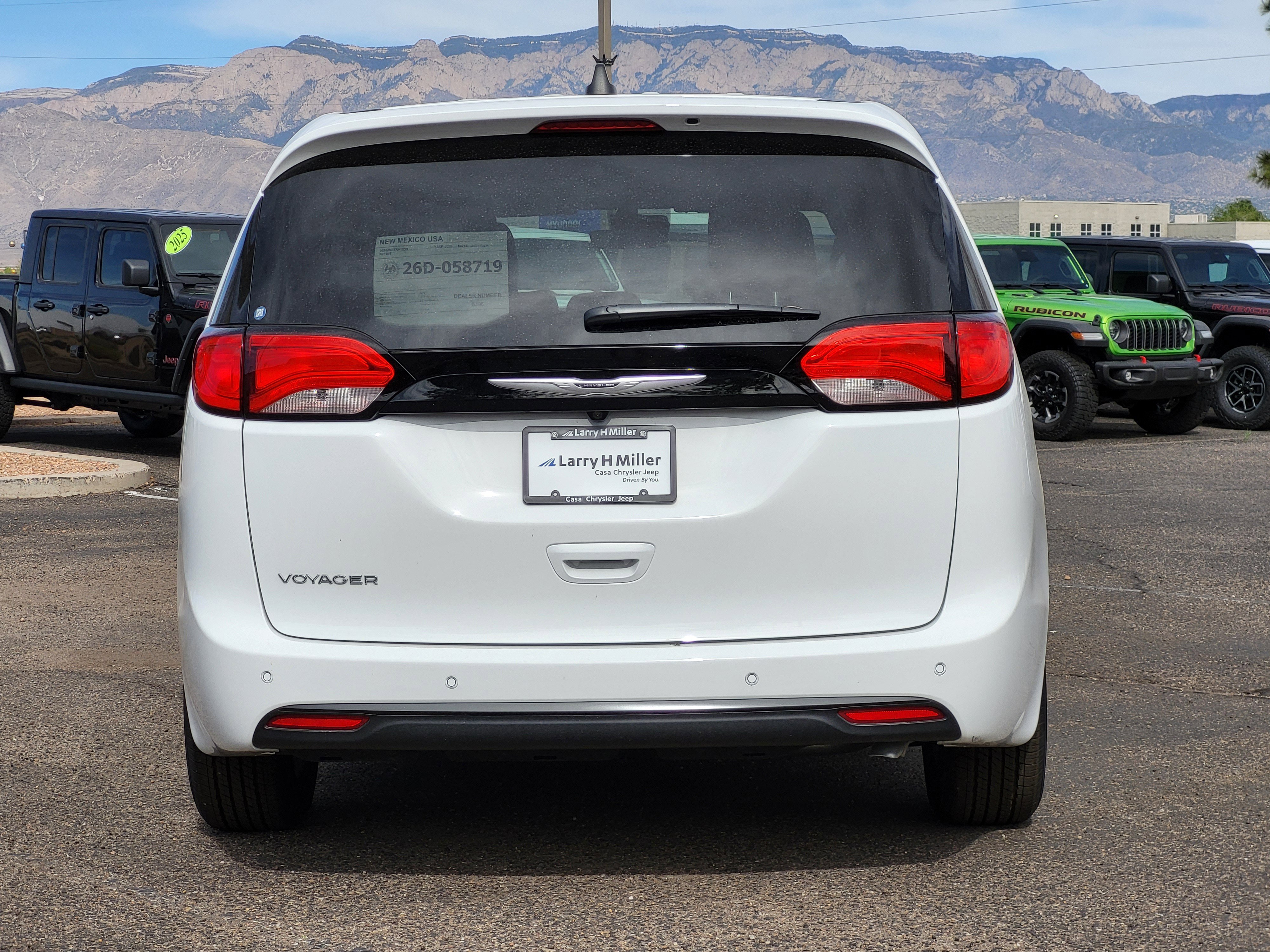New 2026 Chrysler Voyager LX FWD image 6