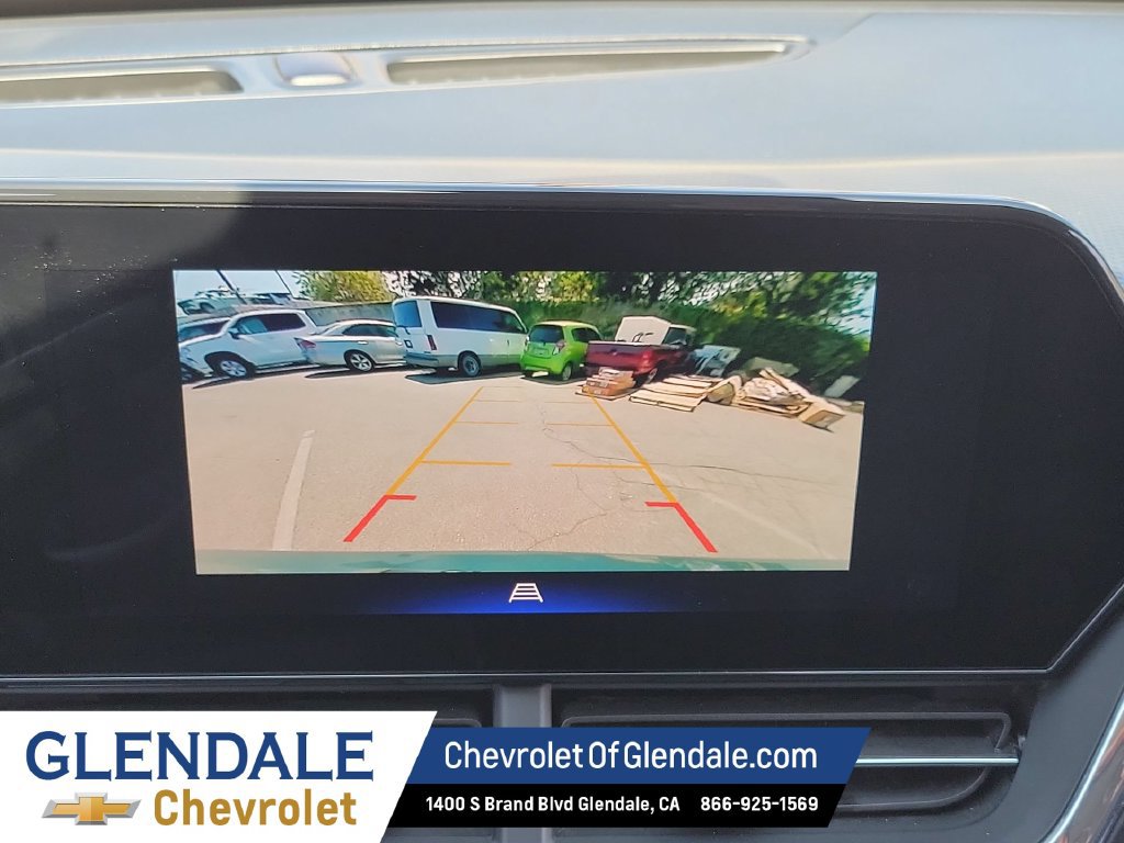 Used 2025 Chevrolet Trax LT FWD image 19