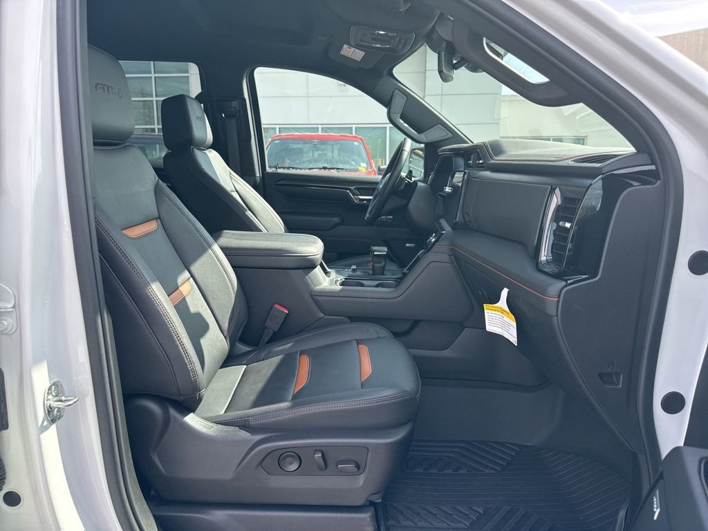Used 2024 GMC Sierra 1500 AT4 w/ AT4 Premium Package image 21