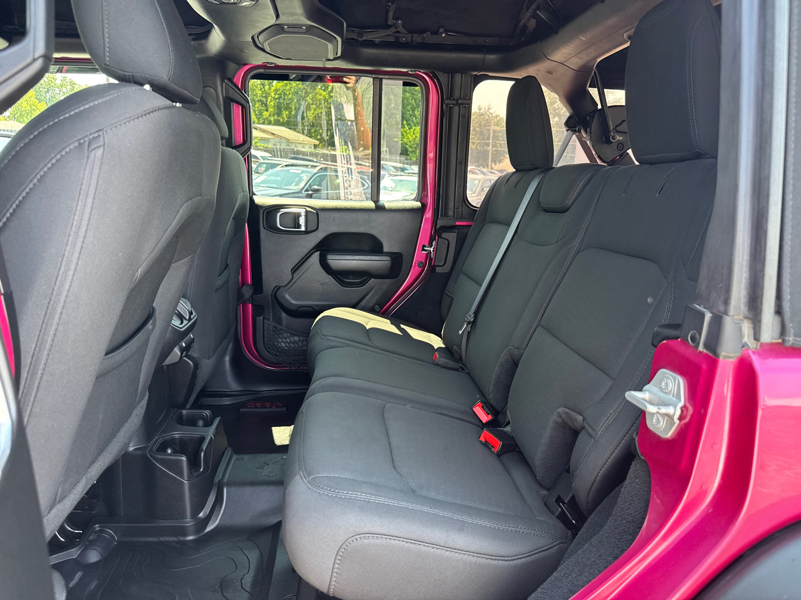 Used 2022 Jeep Wrangler Unlimited Sport AWD/4WD image 6