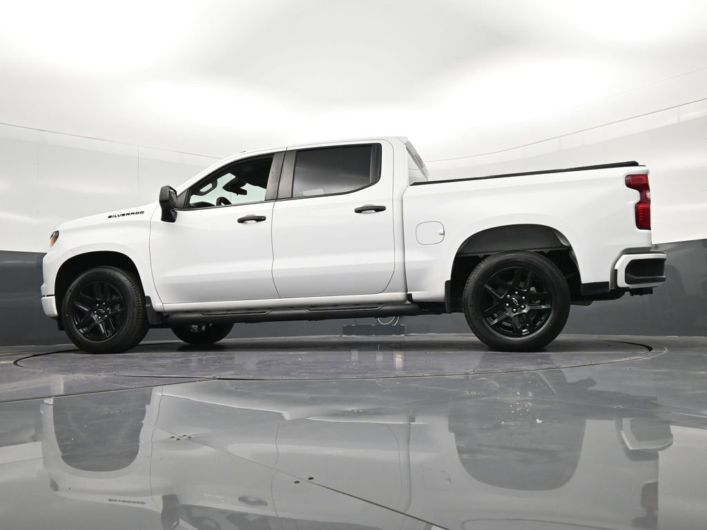Used 2024 Chevrolet Silverado 1500 Custom w/ Turbomax Blackout Package RWD image 39