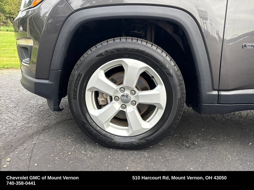 Used 2019 Jeep Compass Latitude AWD/4WD image 24