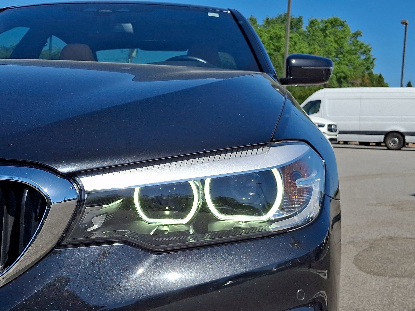 Used 2019 BMW 530i w/ Premium Package RWD image 9