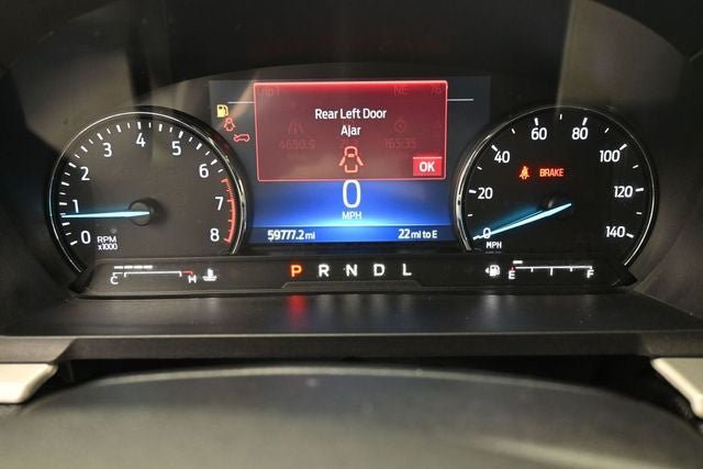 Used 2022 Ford Explorer XLT w/ Equipment Group 202A AWD/4WD image 18