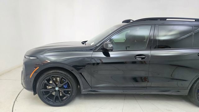 Used 2024 BMW X7 xDrive40i w/ M Sport Package image 4