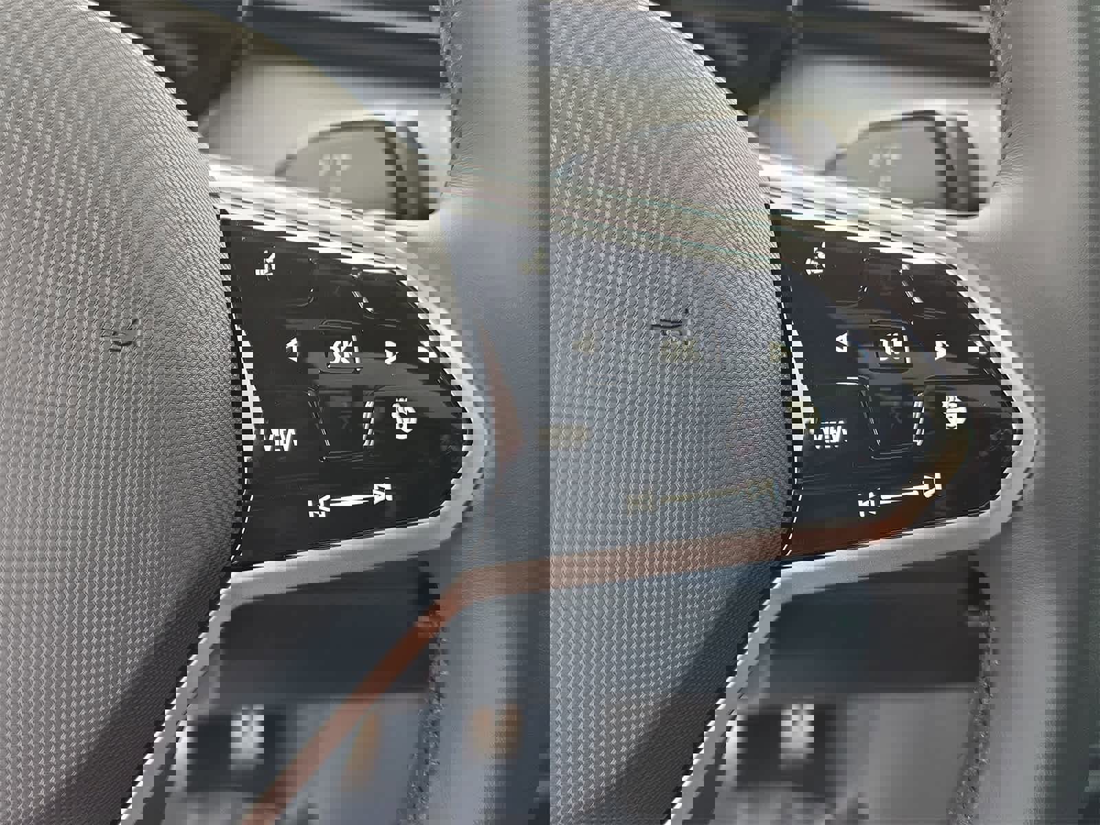 New 2025 Volkswagen ID. Buzz Pro S Plus image 25