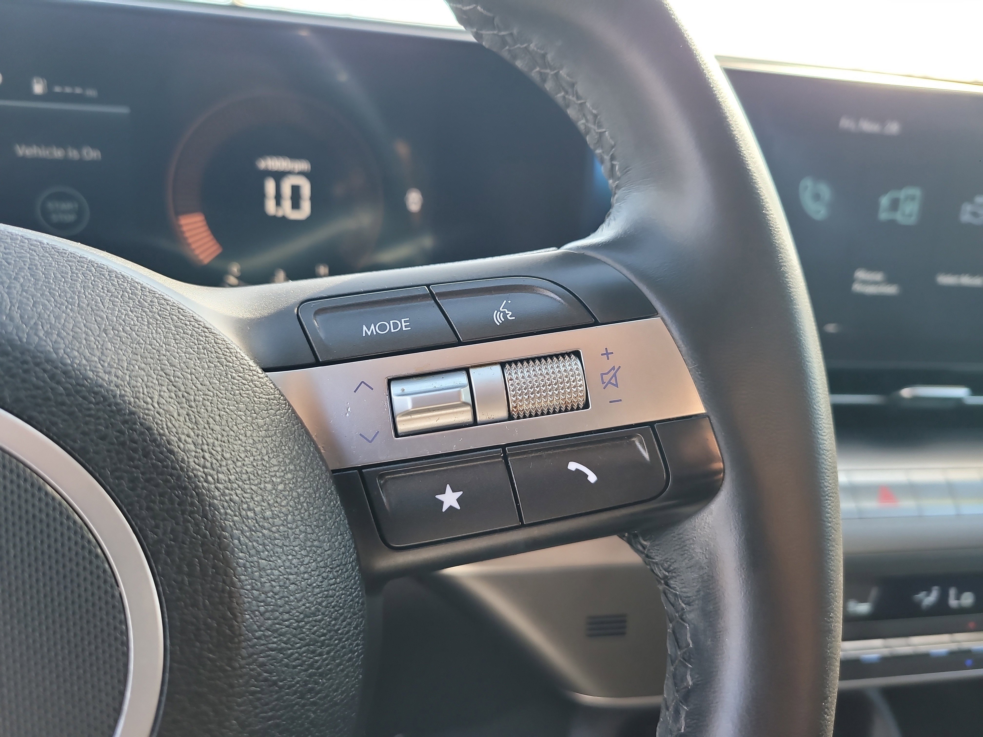 Used 2024 Hyundai Kona SEL image 28