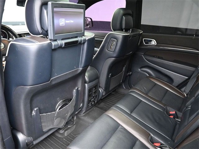 Used 2014 Jeep Grand Cherokee Overland w/ Advanced Technology Group image 19
