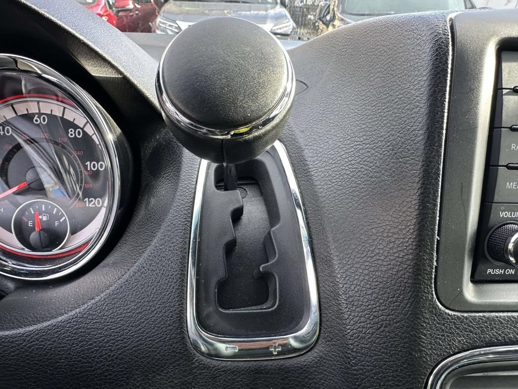 Used 2017 Dodge Grand Caravan SE FWD image 22