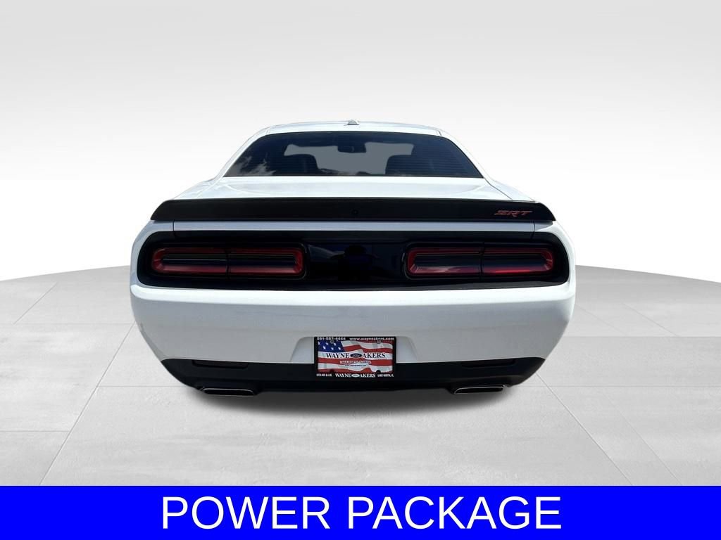 Used 2015 Dodge Challenger SRT image 5