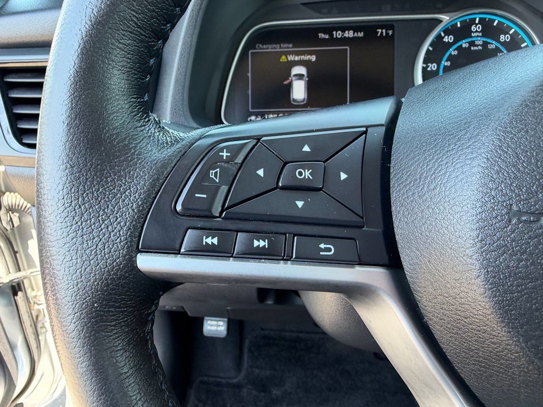 Used 2022 Nissan Leaf SV FWD image 33