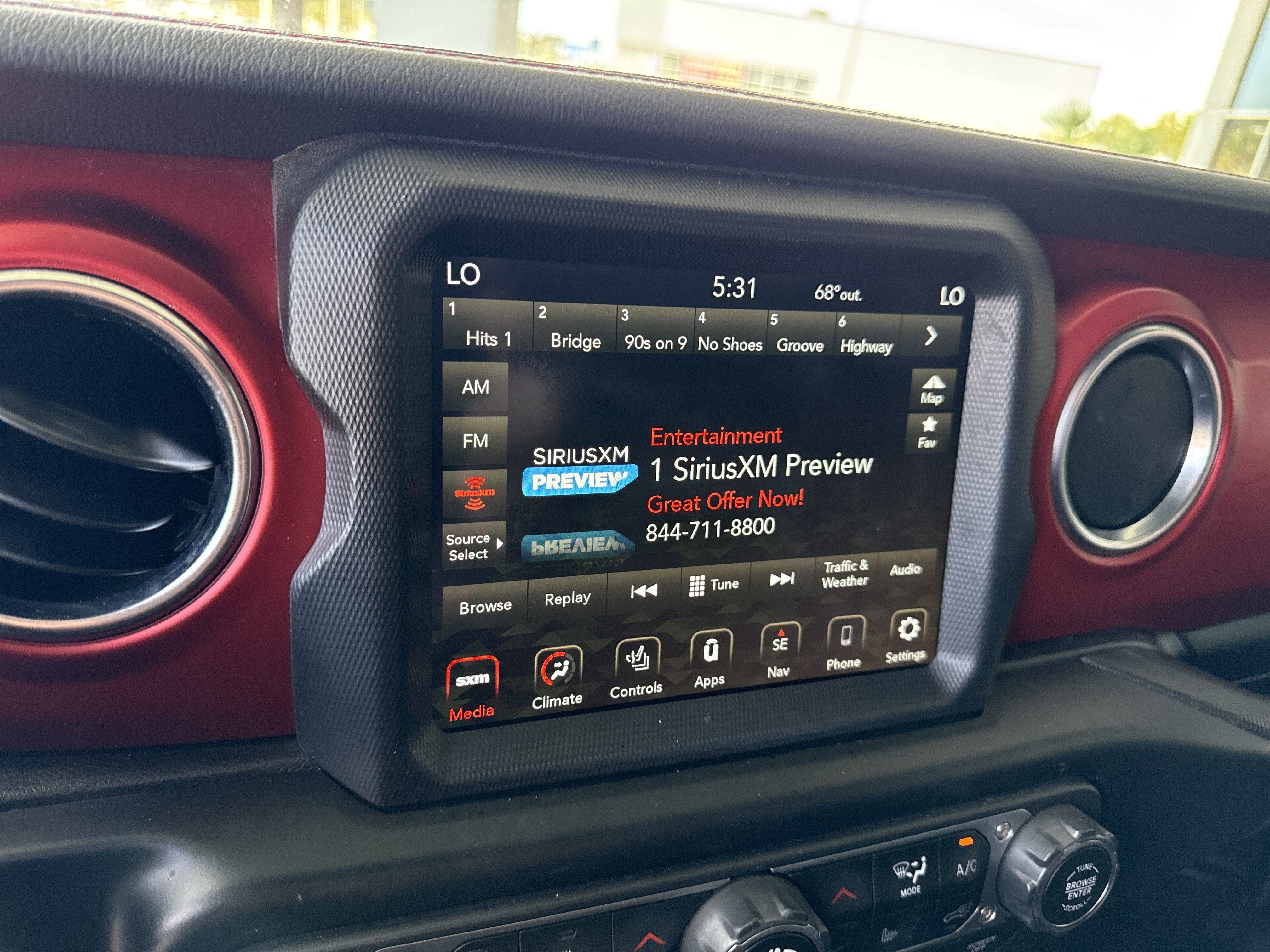 Used 2022 Jeep Wrangler Unlimited Rubicon w/ LED Lighting Group image 28