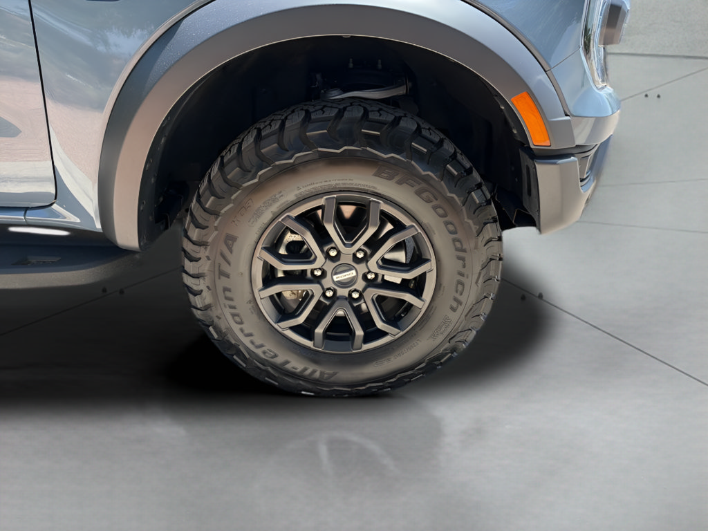 Used 2025 Ford Ranger Raptor AWD/4WD image 18