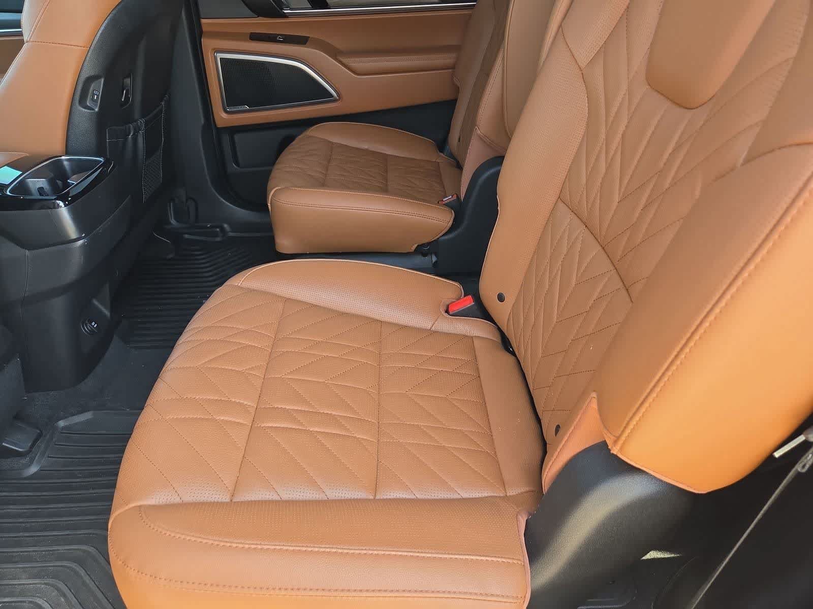Certified 2024 Kia Telluride EX X-Line AWD/4WD image 16
