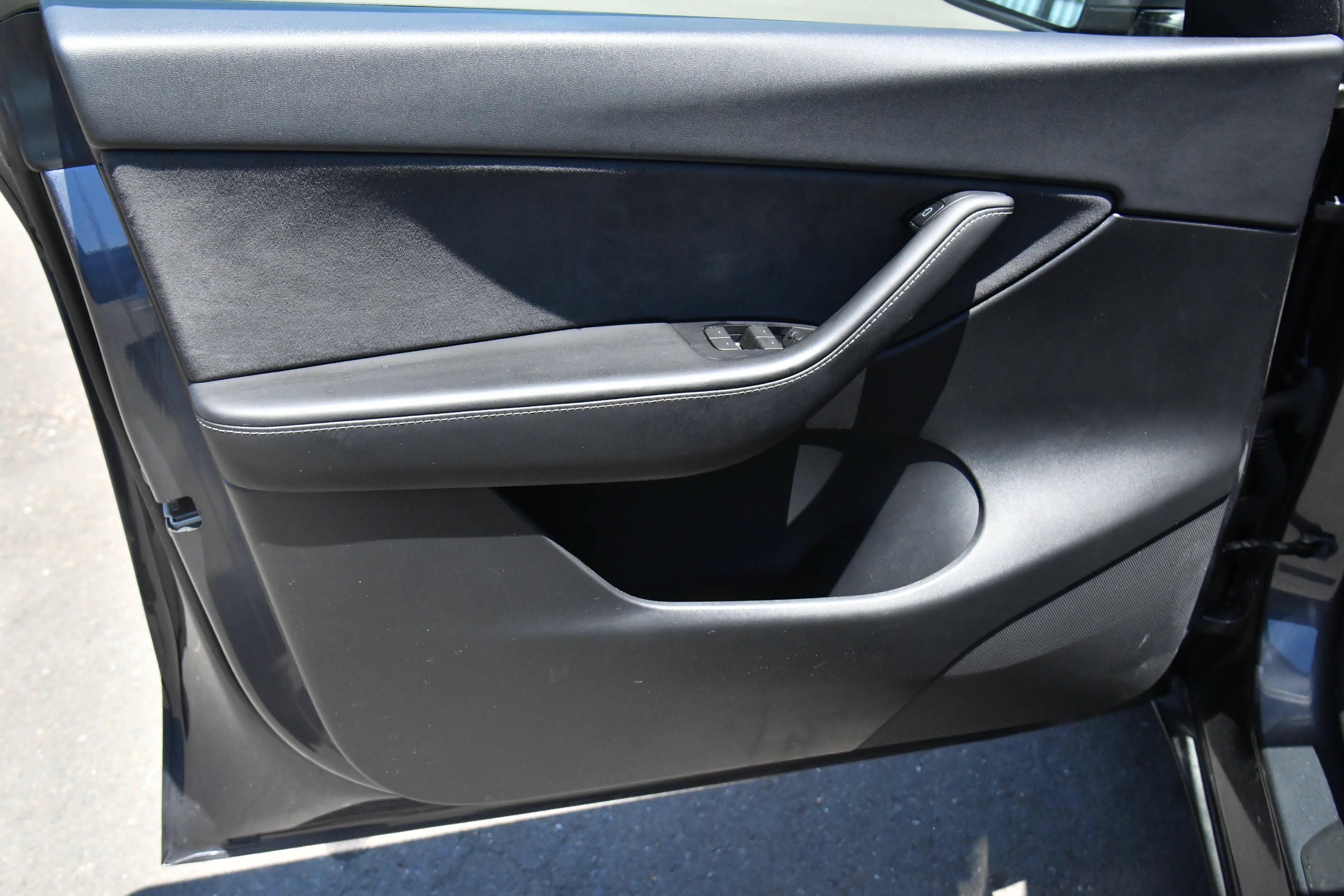 Used 2022 Tesla Model Y Performance AWD/4WD image 13