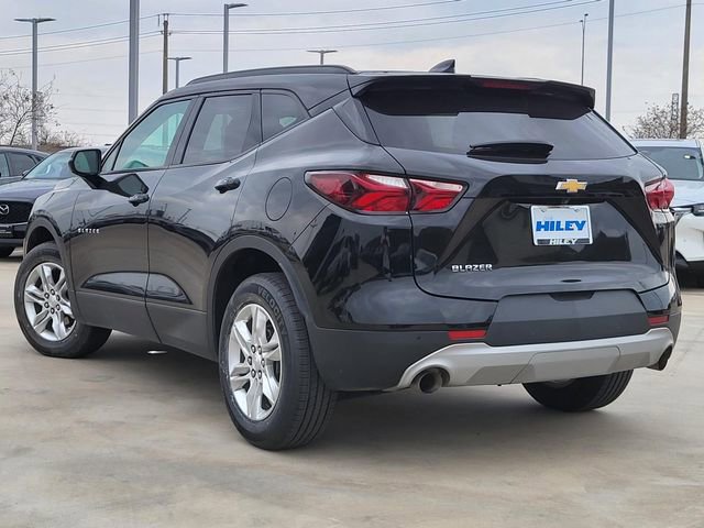 Used 2021 Chevrolet Blazer LT image 3