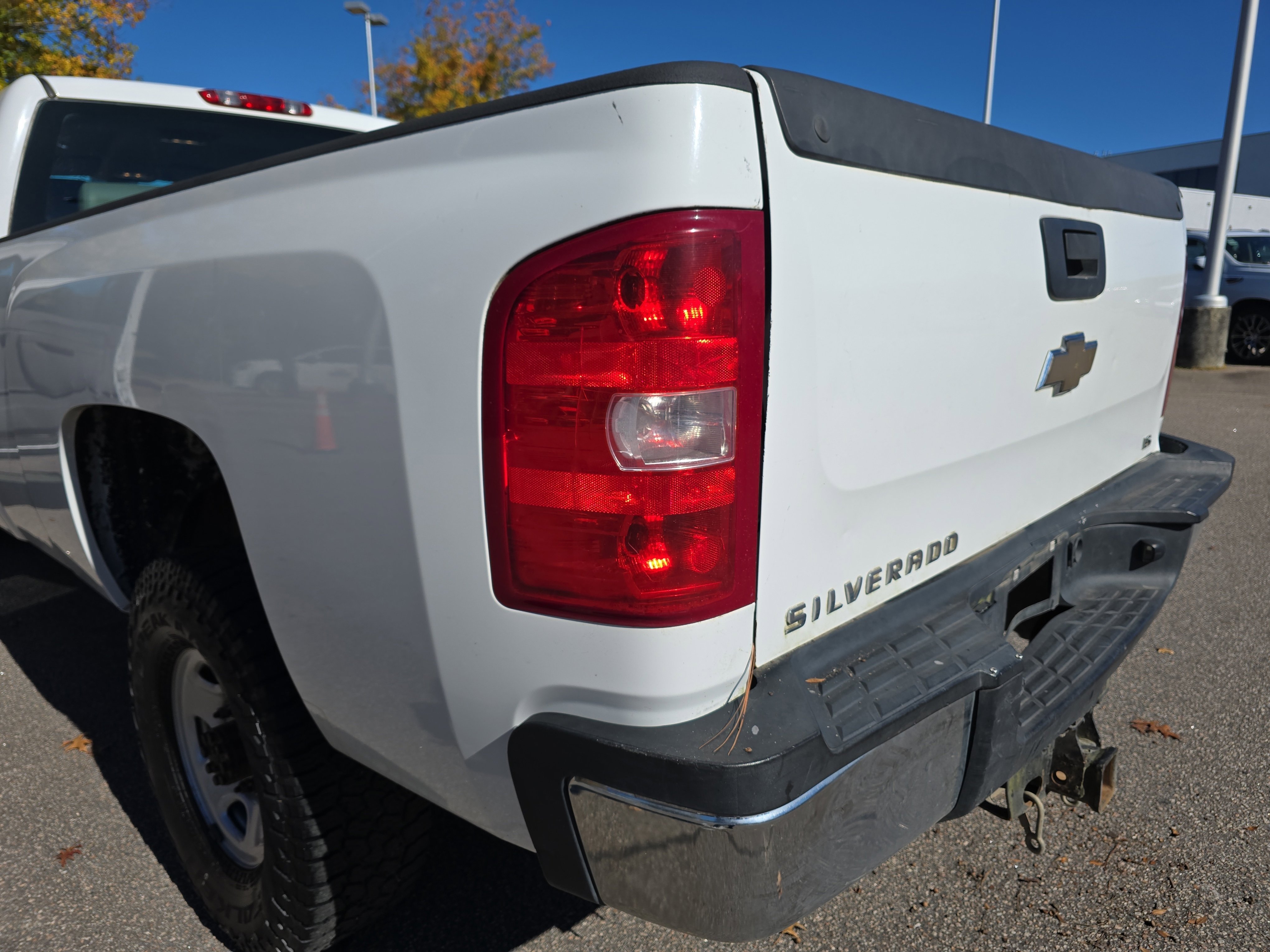 Used 2010 Chevrolet Silverado 2500 W/T image 32