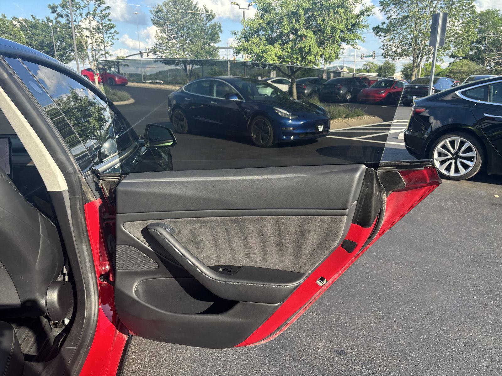Used 2021 Tesla Model 3 Long Range AWD/4WD image 18