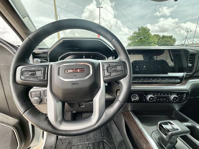Used 2024 GMC Sierra 1500 Elevation AWD/4WD image 11