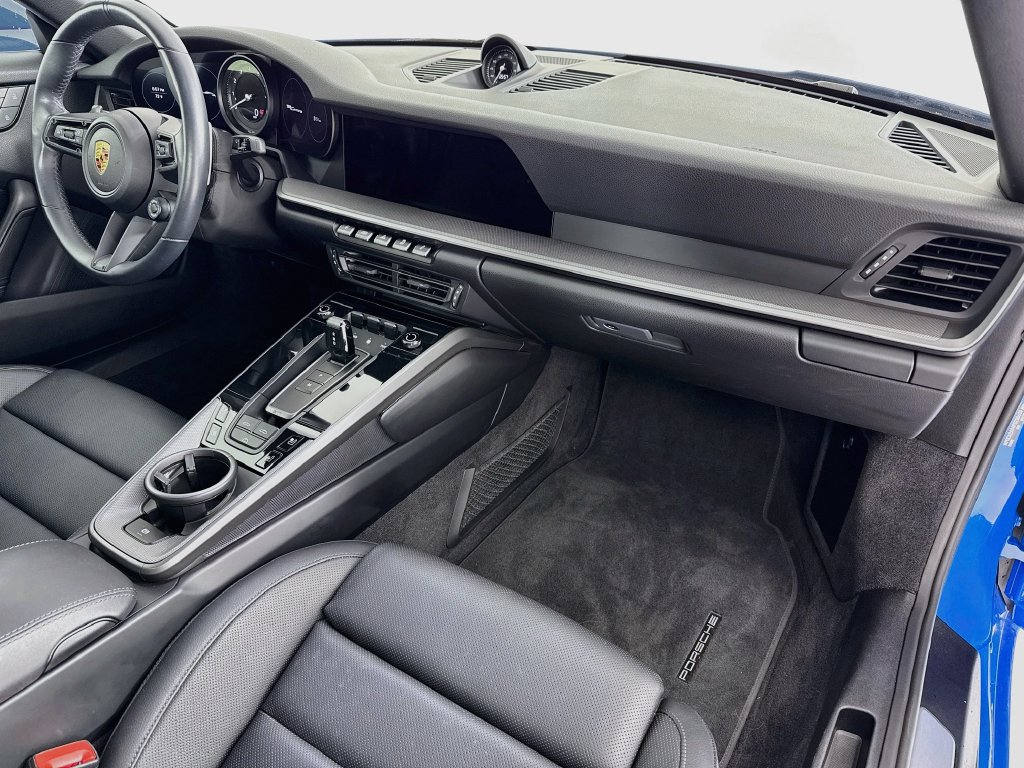 Certified 2023 Porsche 911 Carrera RWD image 29
