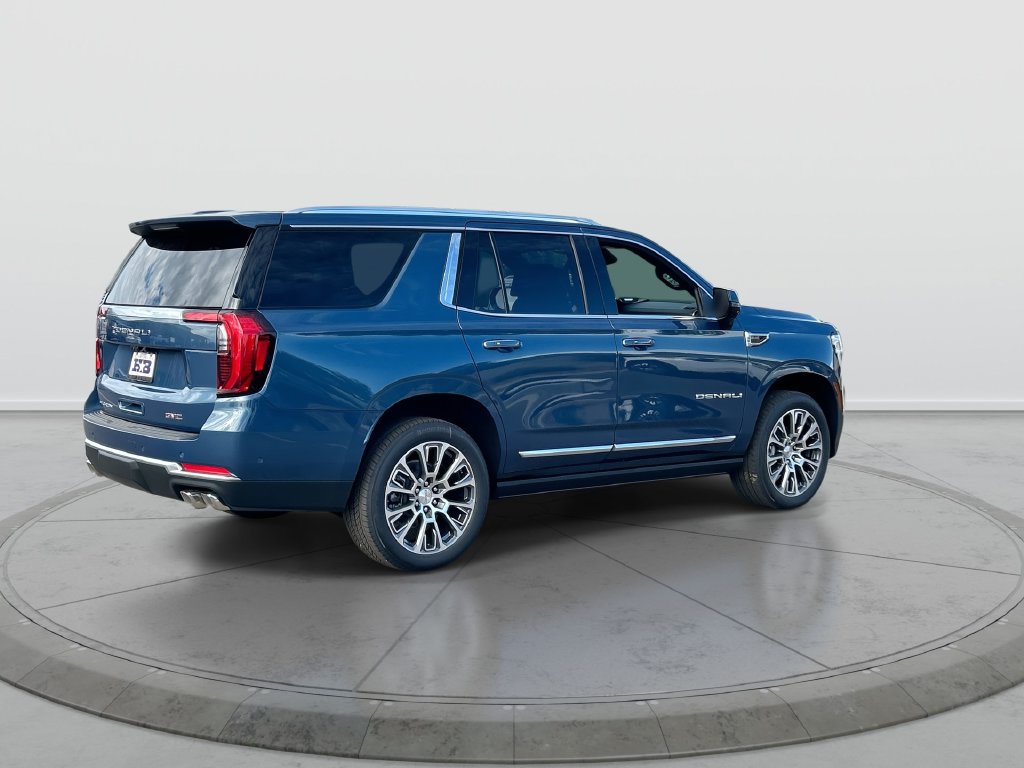 New 2026 GMC Yukon Denali w/ Denali Reserve Package AWD/4WD image 8